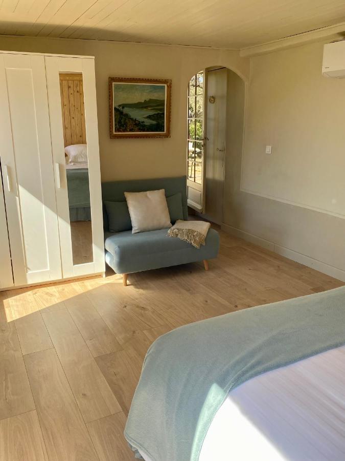 La Bastide Du Beausset-Vieux Bed and Breakfast Le Beausset Εξωτερικό φωτογραφία